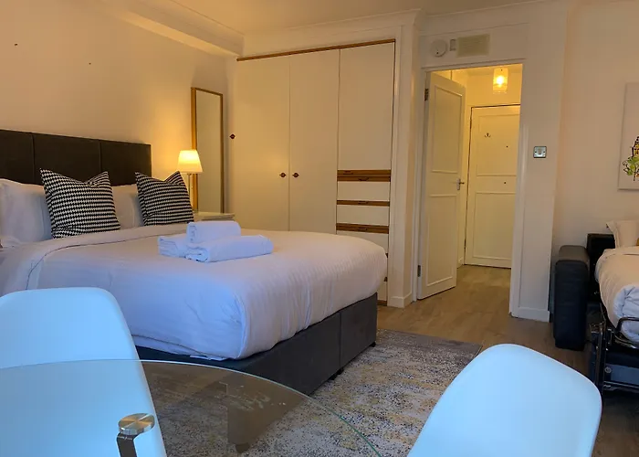 Marlyn Lodge - City Of Londra