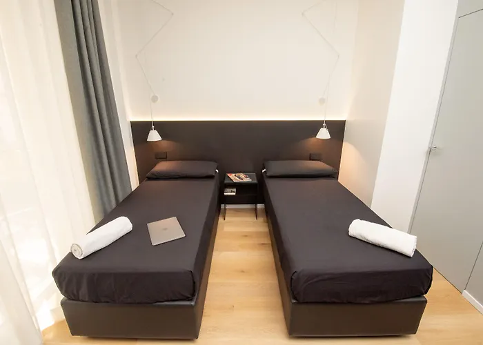 Contemporaneamente 147 - Modern & Comfort Rooms Bari
