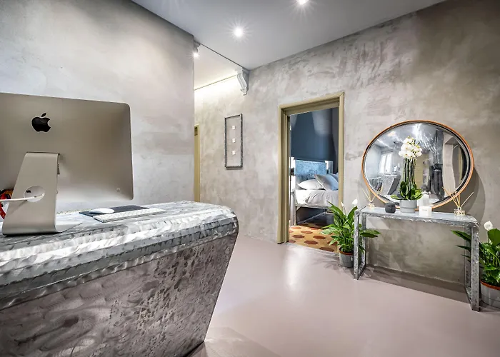Goldoni Suite Florence Firenze