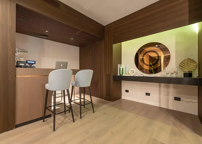 Agra Suites Napoli