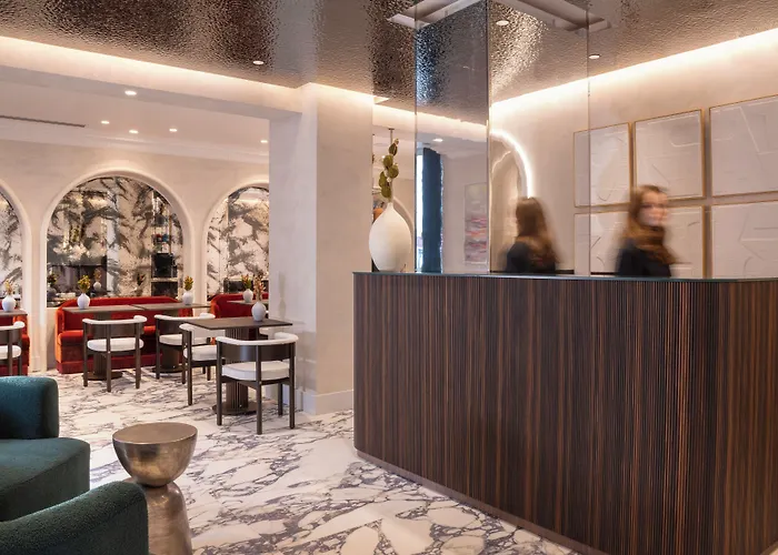 Hotel Des Carmes By Malone Parigi