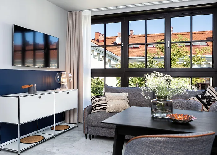 H11 Aparthotel Cracovia