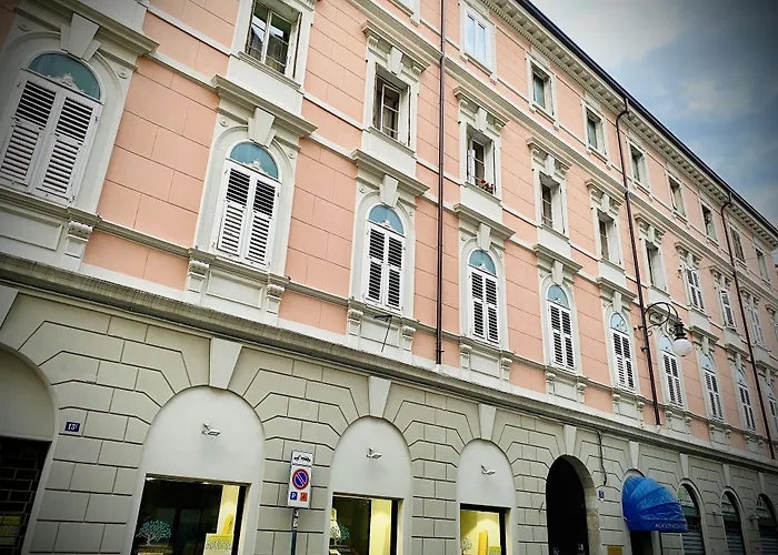 Crops City Stay Trieste