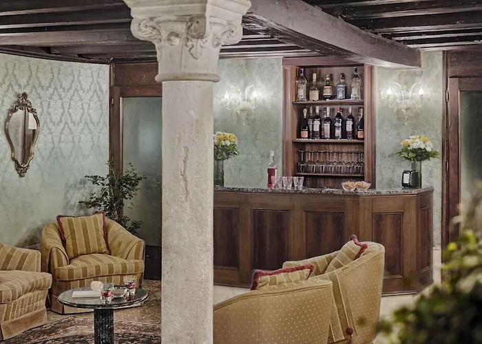 Hotel Pausania Venezia