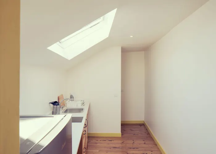 Lisbon Calling Rooms & Studio