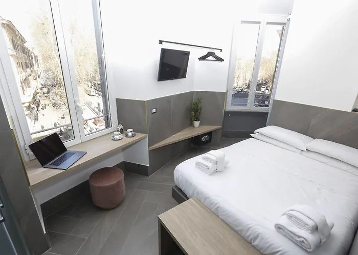 Ottaviano Smart Rooms Roma