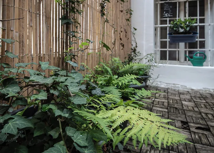 Charles Bridge Hostel & Apartments Praga
