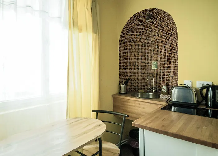 Charles Bridge Hostel & Apartments Praga
