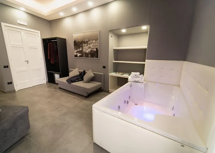 Hotel Pc Boutique H Loggia, By Clapa Group Napoli