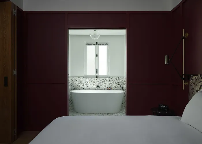 Hotel Le Ballu Parigi