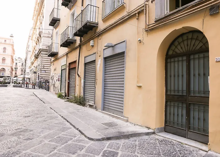Cortese Napoli