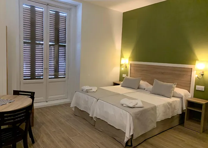 Aparthotel New Point Opera Madrid