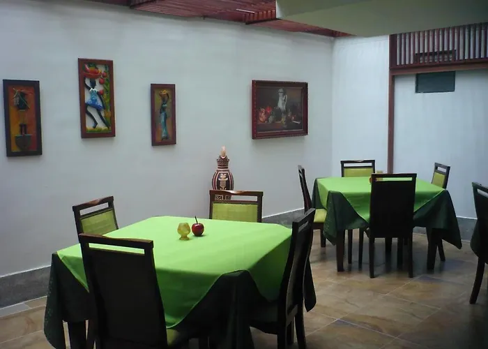 Hotel El Bosque Armenia 