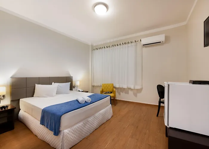 Mural Living Hotel Manaus