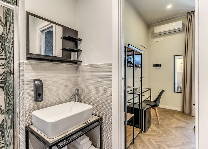 Gravina8 - Rooms In Napoli