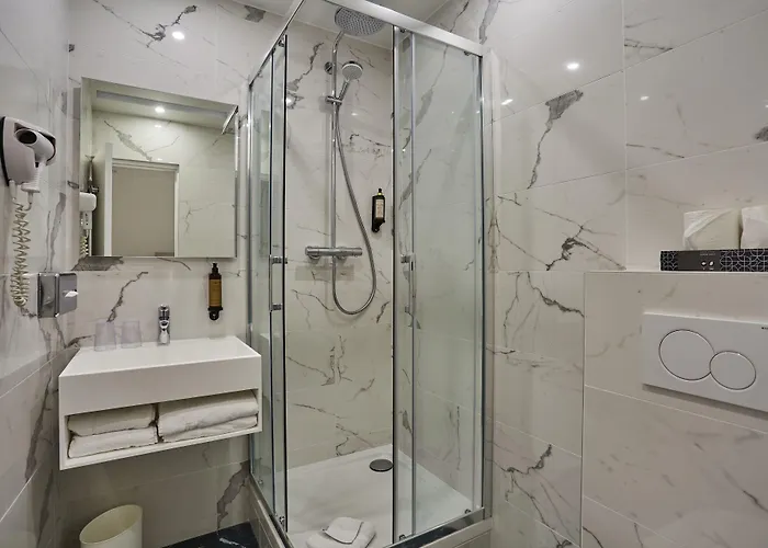 Hotel Lux Picpus París