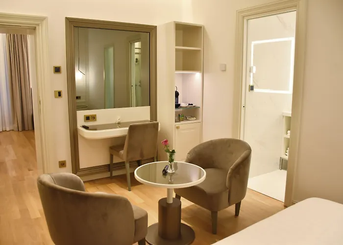 Martina Suites Roma