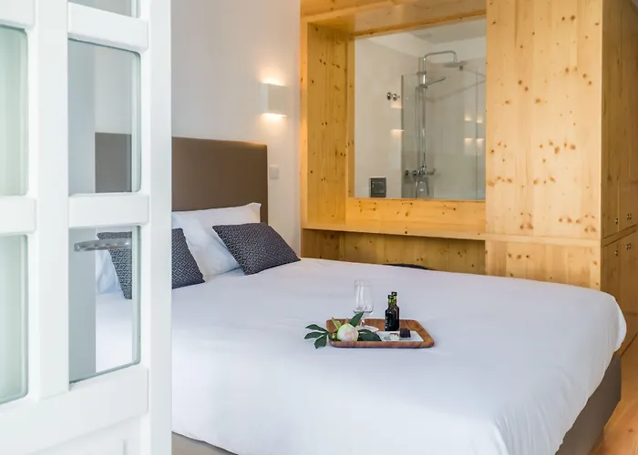 Ribeiredge Guest House OOporto
