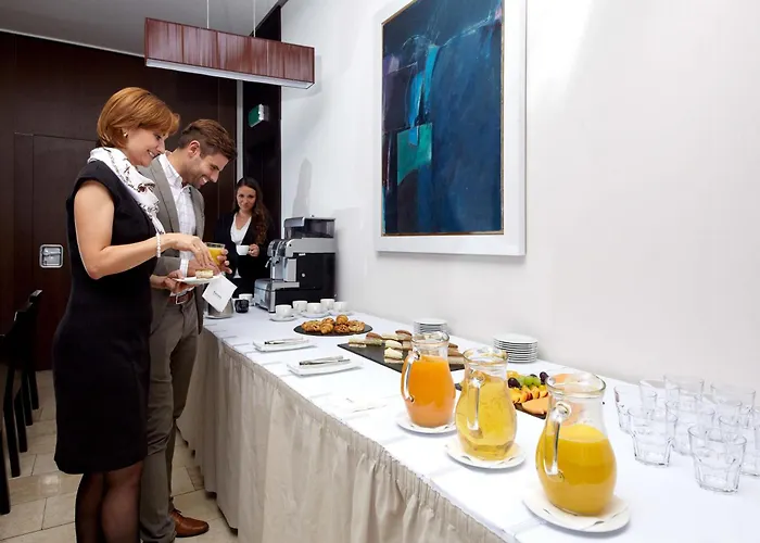 Hotel Occidental Praha Five