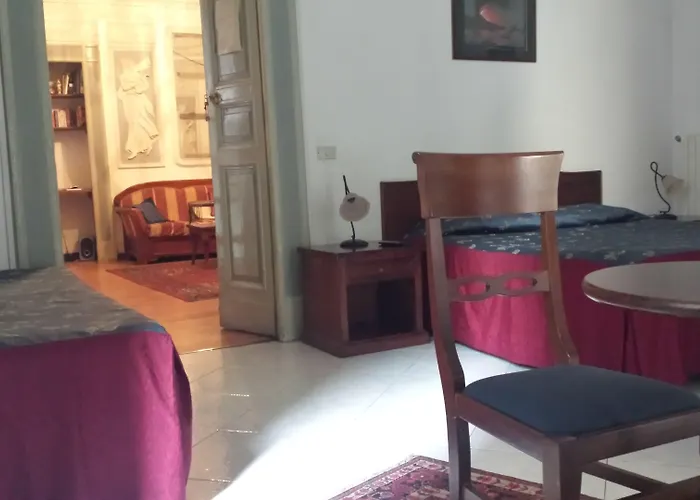 B&B Miseria E Nobilta' Nápoles