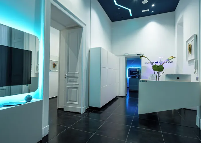 Bed and Breakfast Skyhouse Chiatamone Napoli