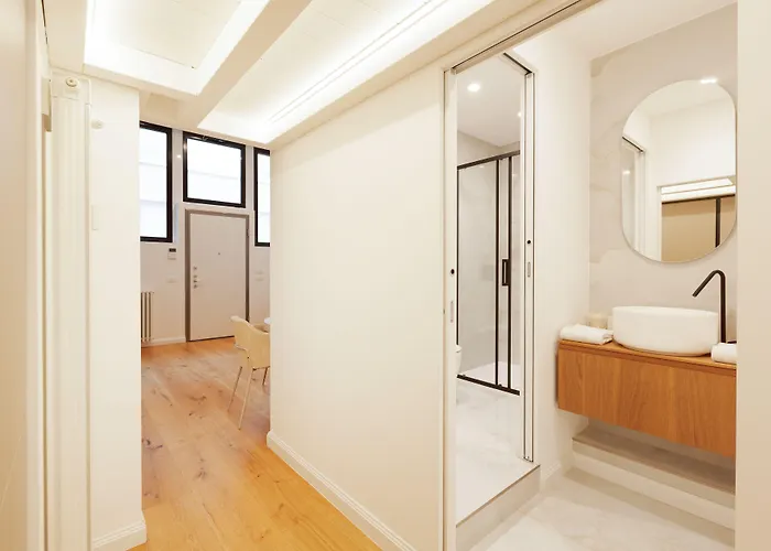 Brera Apartments In Moscova Milano