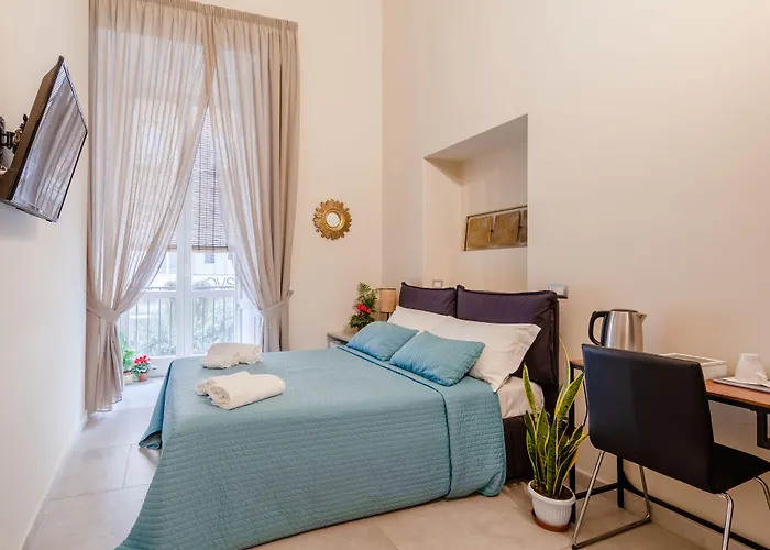 B&B Monteoliveto 33 Napoli