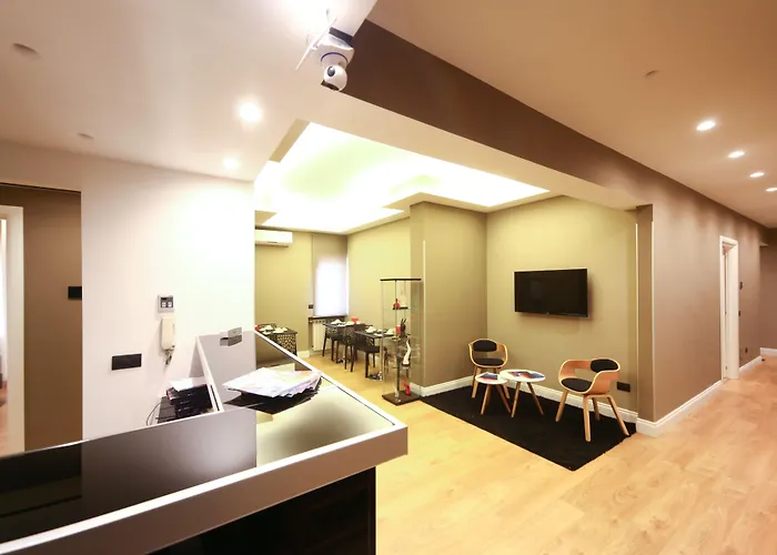 7Th Floor Suite Napoli