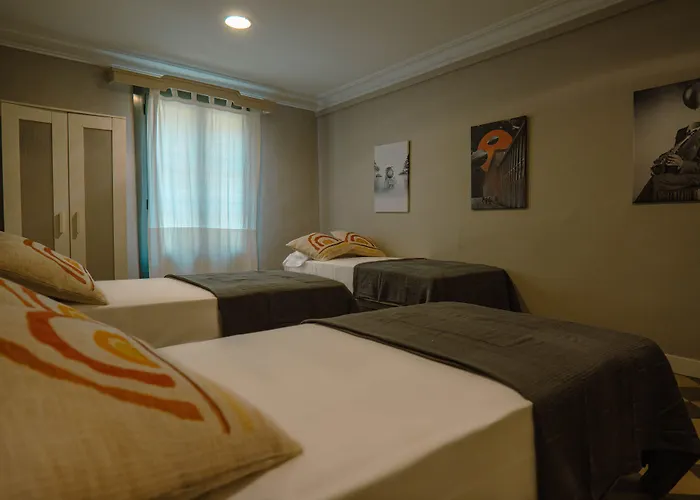 Ideal Ramblas Apartments Barcelona