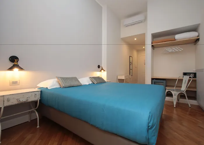 Trevi Contemporary Suite Roma