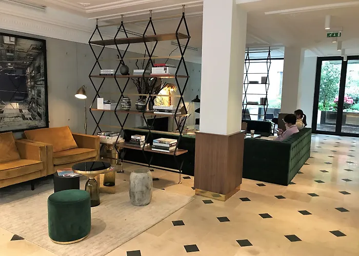 Hotel Parister Piscine & Spa