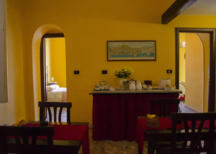 Bed and Breakfast A Casa di Mamma Napoli