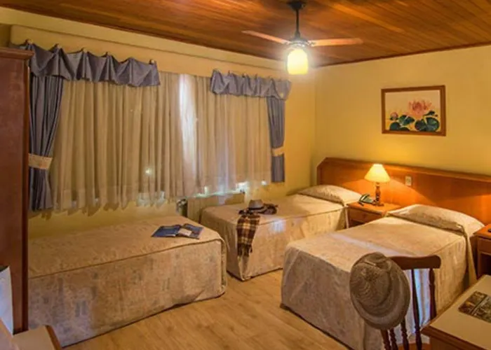 HOTEL SKY GRAMADO - Cartão Postal de Gramado RS