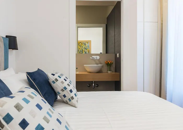 Bed and Breakfast 900 Piazza Del Popolo Roma