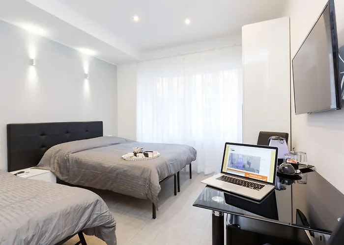 Hotel Domus Arena Roma