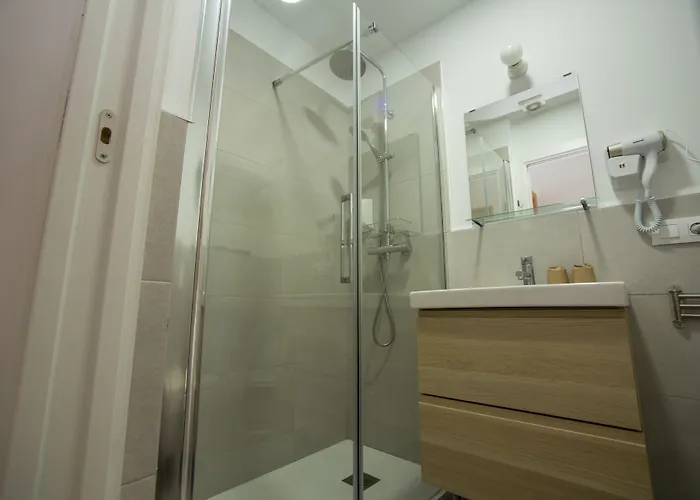 The Nomad Hostel&Pension Sevilla