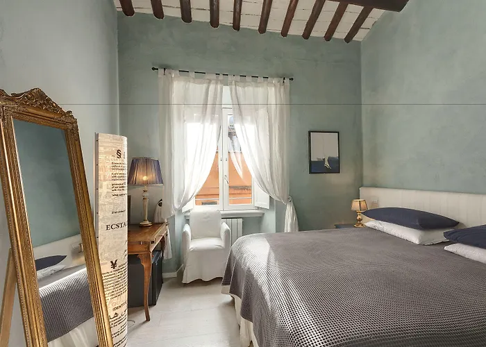 LM Suites Spagna Roma