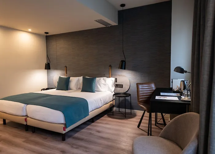 Atenea Rekord Suites Barcelona