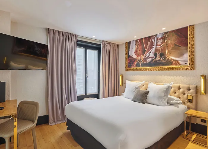 Hotel Eiffel Petit Louvre París