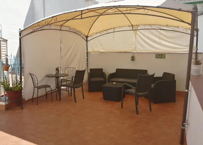 Pension Azahar Sevilla