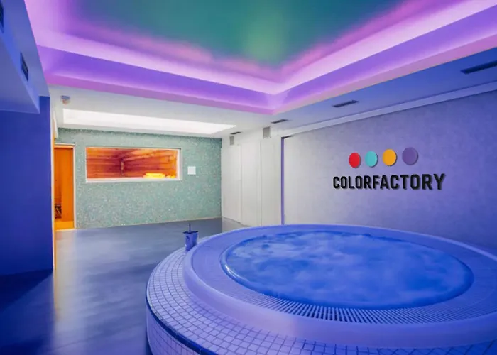 Colorfactory Spa Hotel - Czech Leading Hotels Praga
