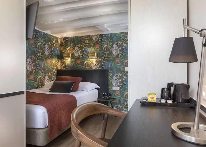 Hotel Jeanne D'Arc Le Marais París