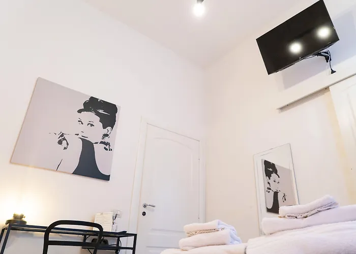 Bed and Breakfast Salotto Piramide Roma
