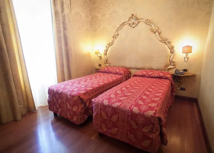 Hotel Des Epoques Roma