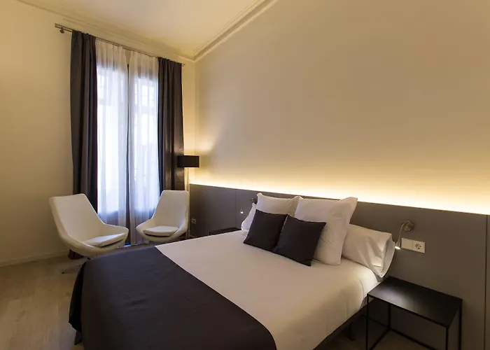 Hotel Izaila Plaza Catalunya Barcellona