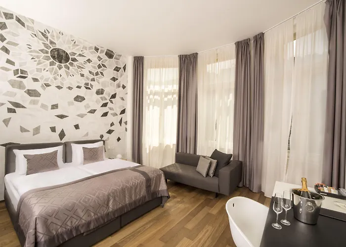 Hotel Golden Crown Praga