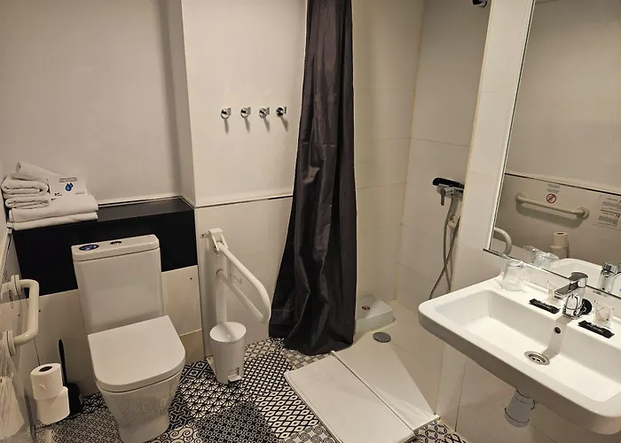 Hostal Aslyp 114 Barcelona
