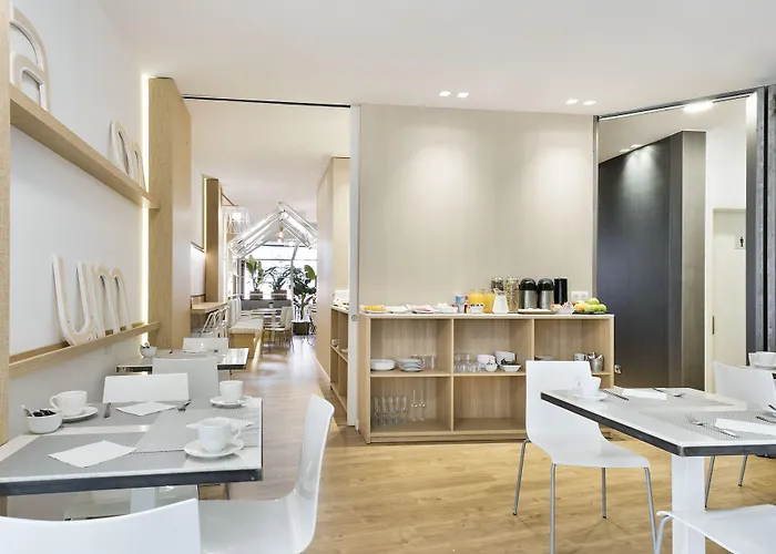 Hotel Acta Laumon Barcellona