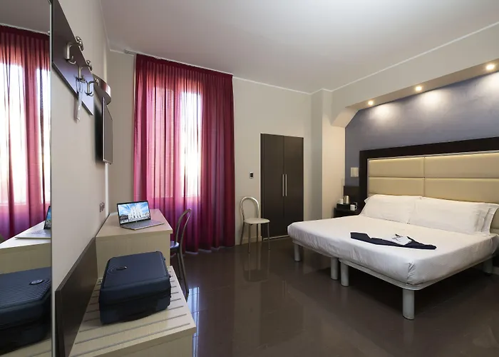 Hotel Five Milano