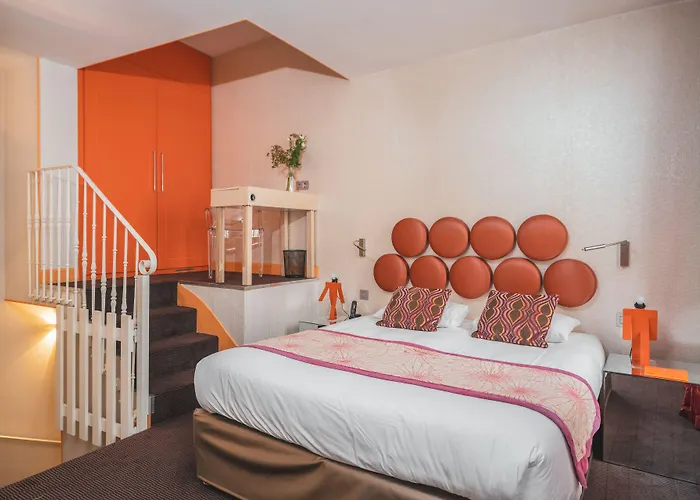Hotel Le Petit París